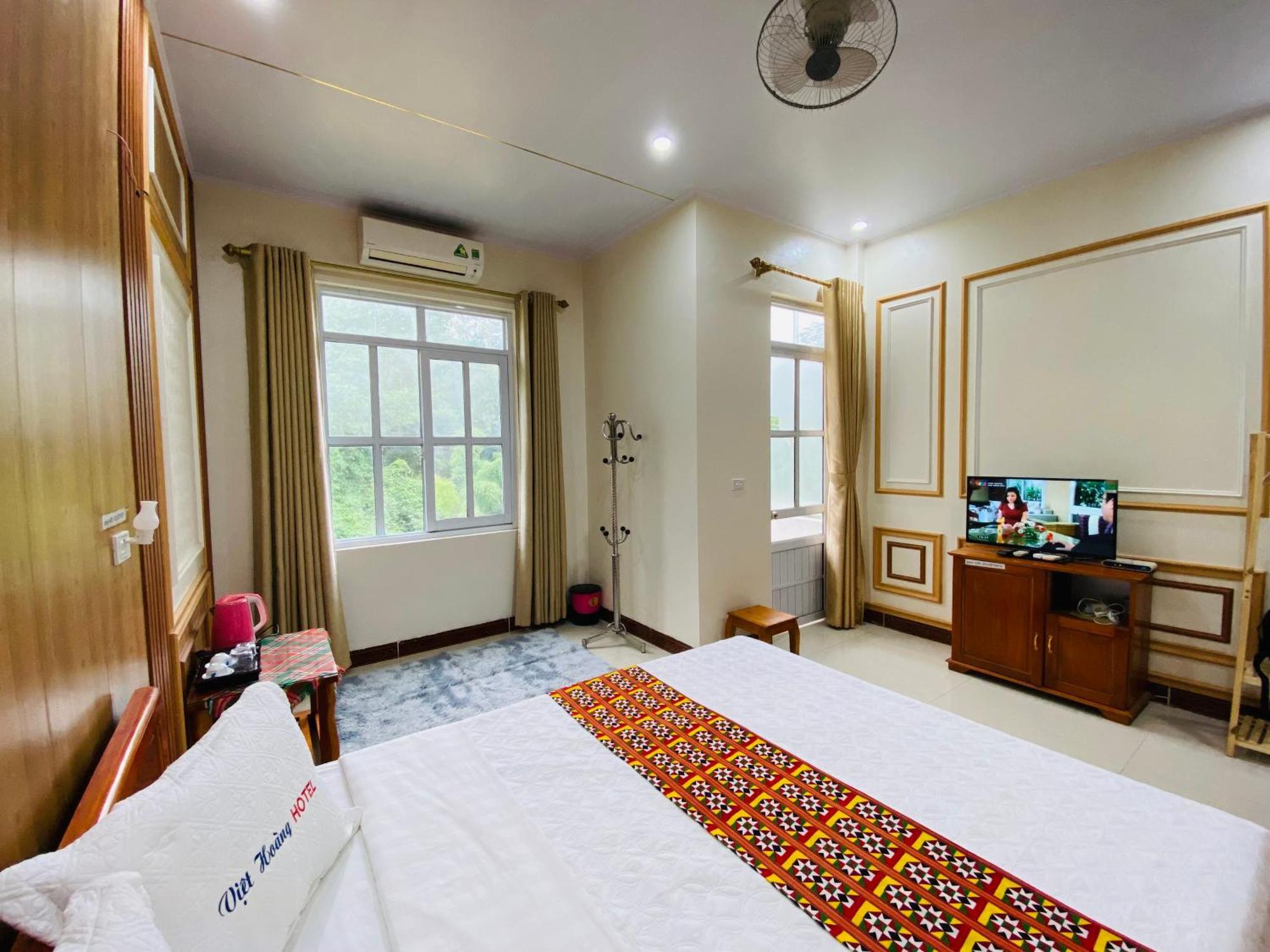 Viet Hoang Hotel Bao Lac ภายนอก รูปภาพ